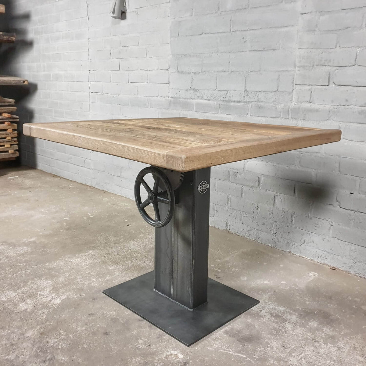Industrie Design Bistrotisch höhenverstellbar – IND503