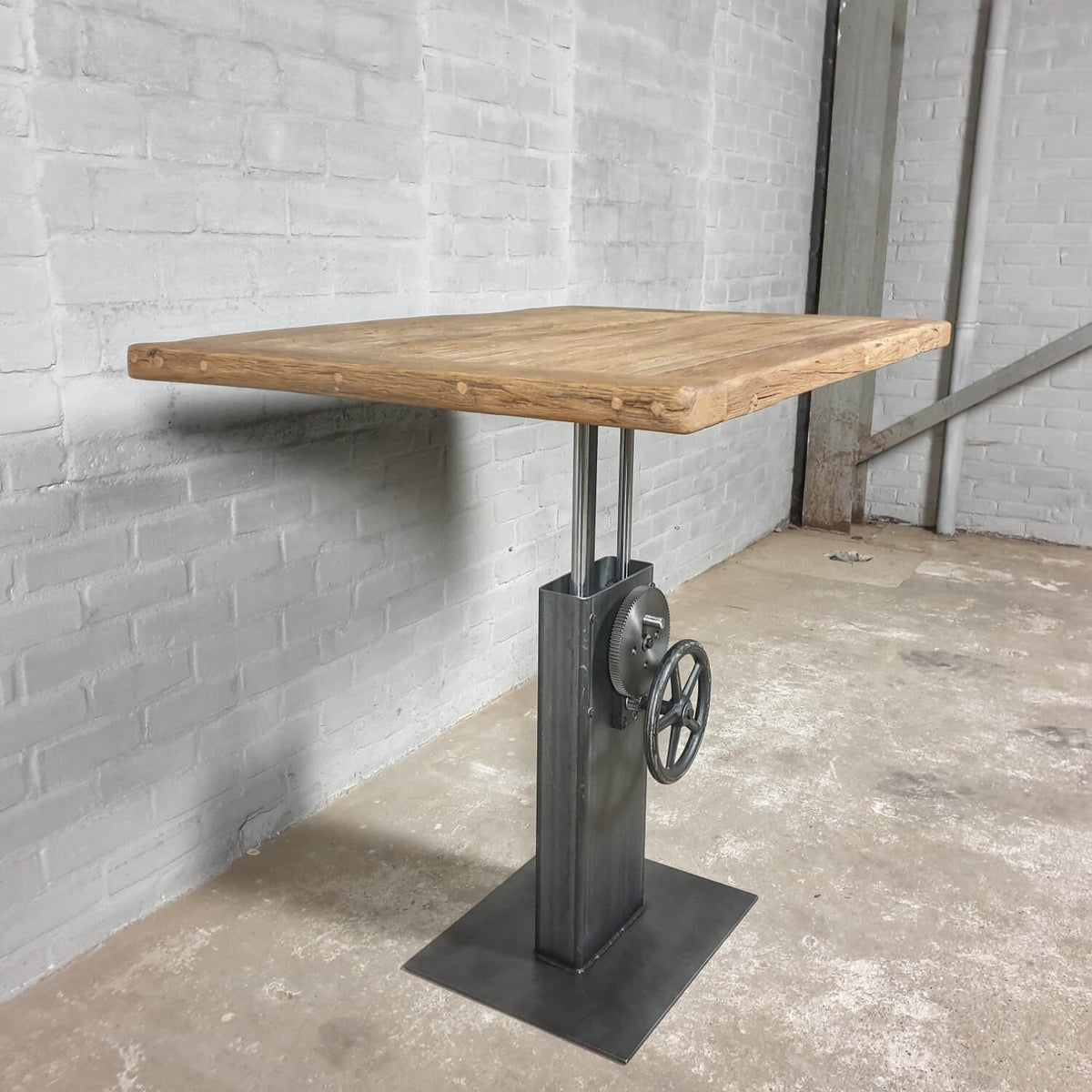 Industrie Design Bistrotisch höhenverstellbar – IND774