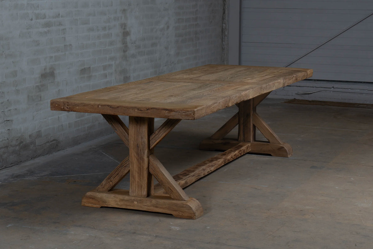 Kloostertafel in landelijke stijl op maat gemaakt