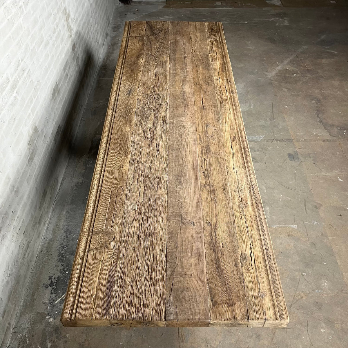 Esstisch höhenverstellbar industrie Design – Tischplatte aus alter Eiche – Limited Edition