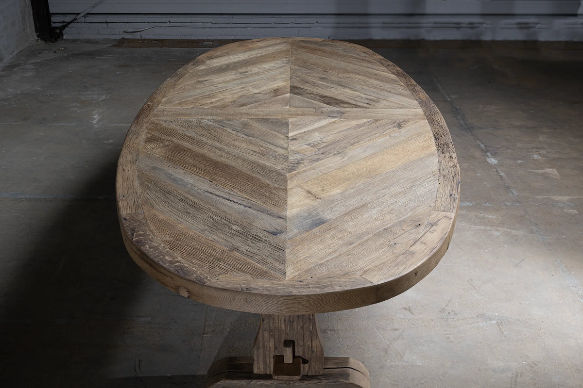 Alte Eiche Klostertisch oval – Annecy Landhausstil – H032