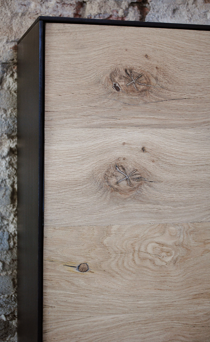 Credenza | Kommode, Altholz Eiche kombiniert mit Stahl