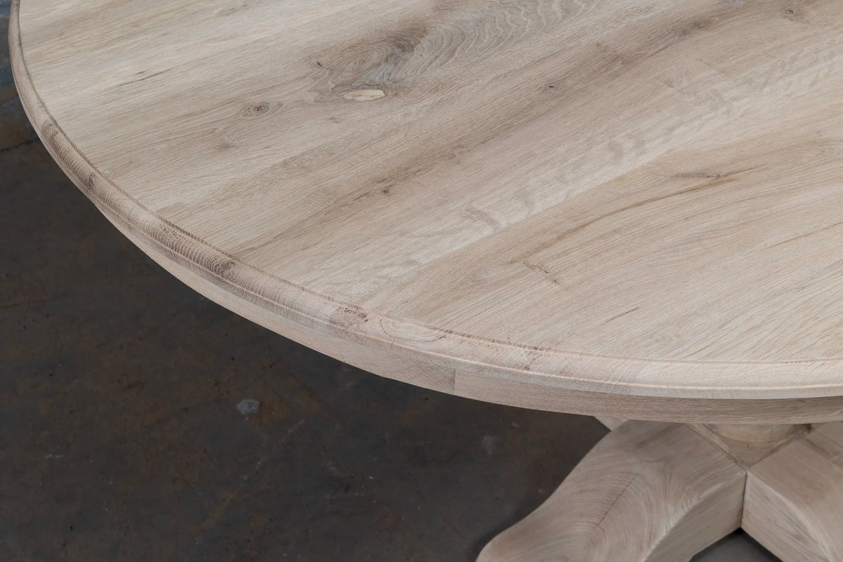 Closeup tafelblad van landelijk ovale eettafel G024