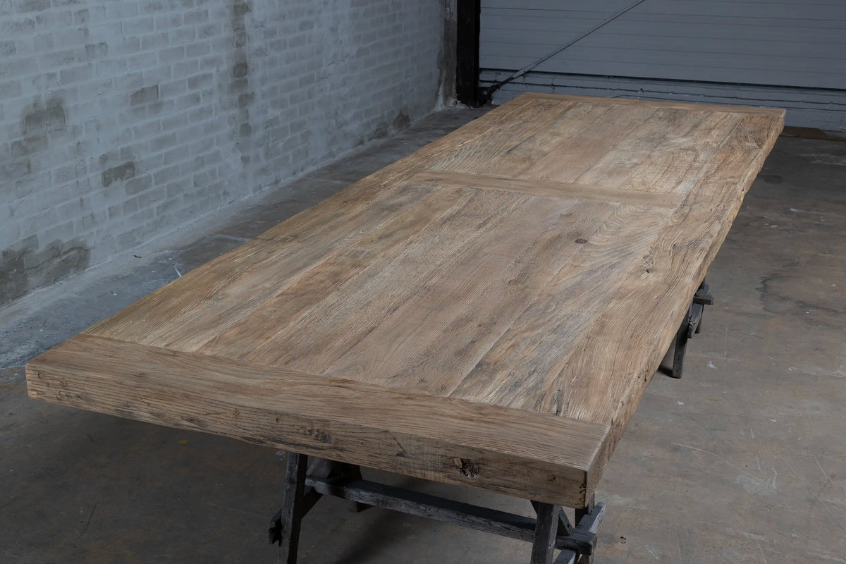 Höhenverstellbare Industrie Design Tisch – Alter Eiche – IND736