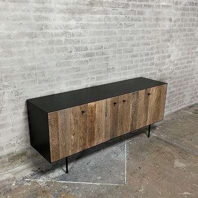 TV-Schrank – Moderner Sideboard – Altholz Eiche und Stahl – D013