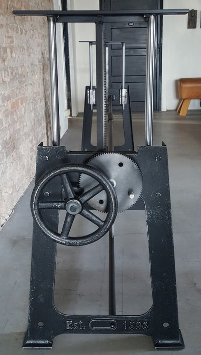 Industriedesign Tischgestell höhenverstellbar – DT13