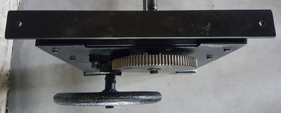 Industriedesign Tischgestell höhenverstellbar – DT13