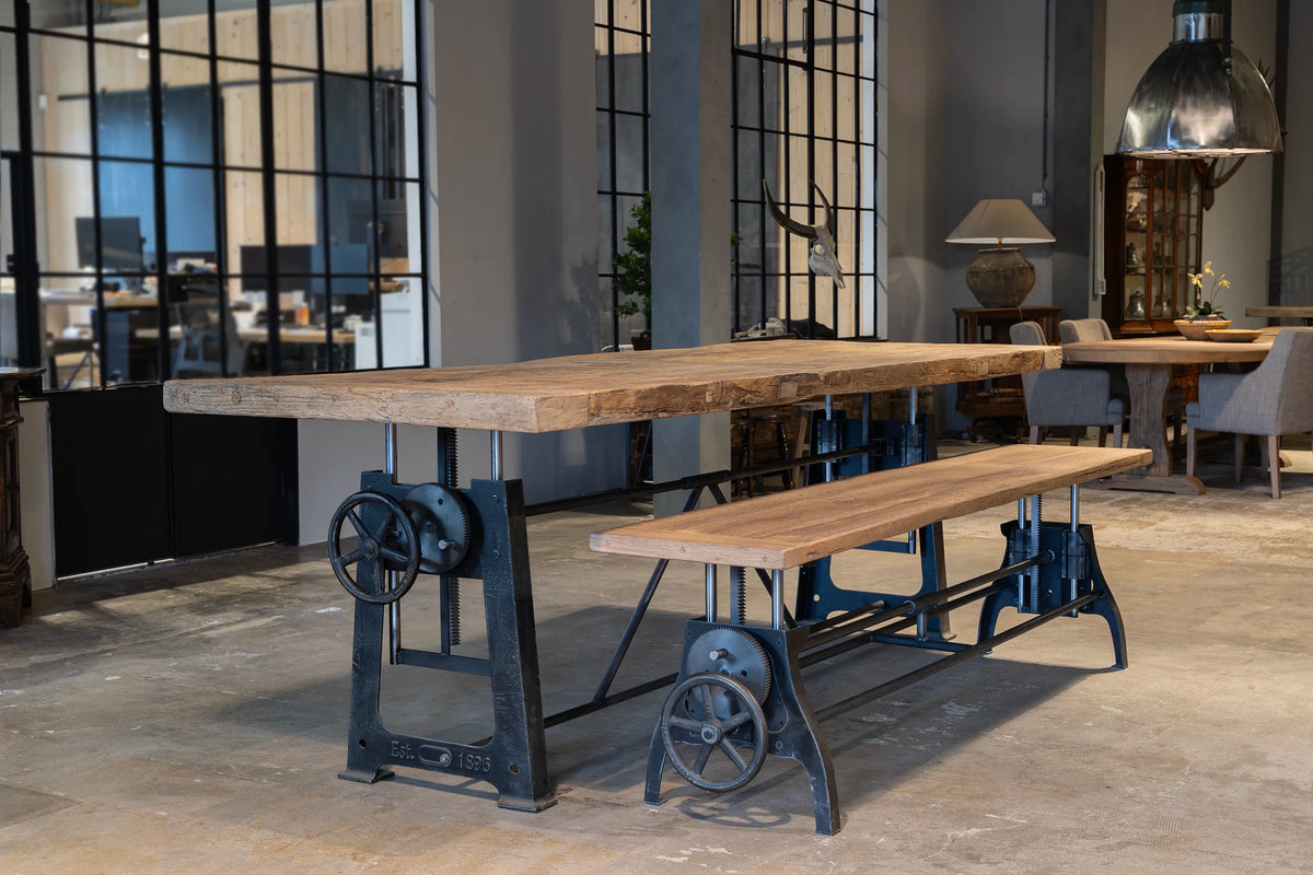 Esstisch Industrial style Eiche – höhenverstellbare Tischbeine – DT21