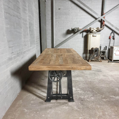 Esstisch Industrial style Eiche – höhenverstellbare Tischbeine – DT21