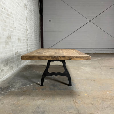 Industriedesign Eiche Couchtisch mit Stahltischbeine – DT38