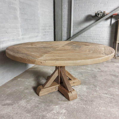 Runder Klostertisch aus Altholz Eiche – Typ Basel – H031