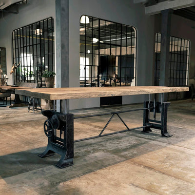 Hoogte verstelbare Industriële tafel, gietijzeren onderstel - Limited Edition NR-025