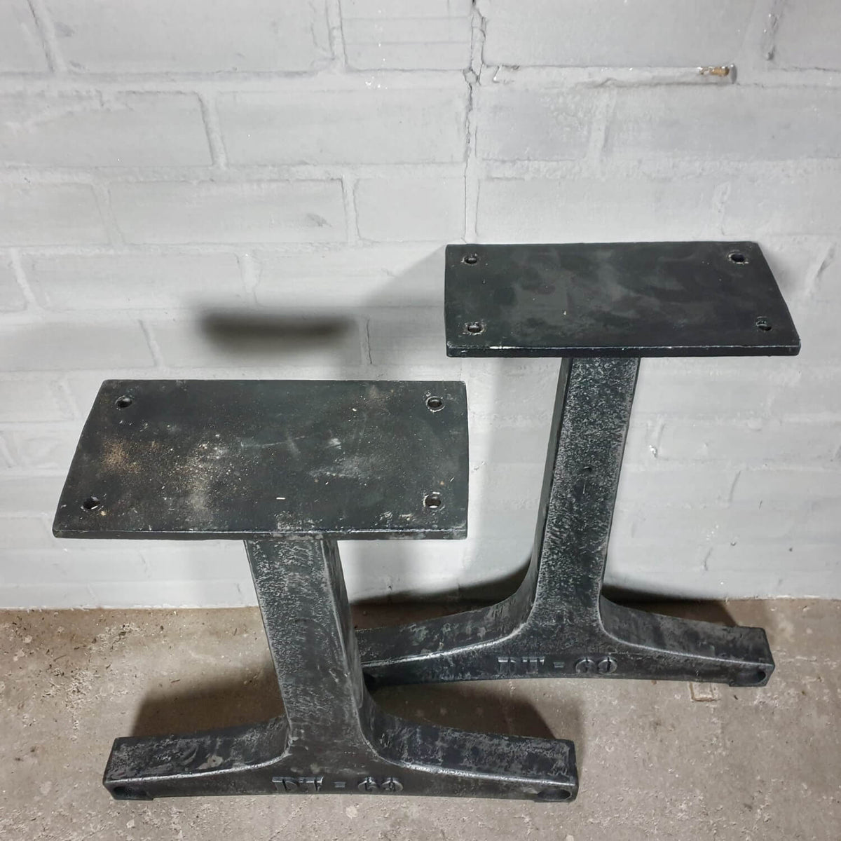 Tischbeine Metall Industriedesign – ind122-los