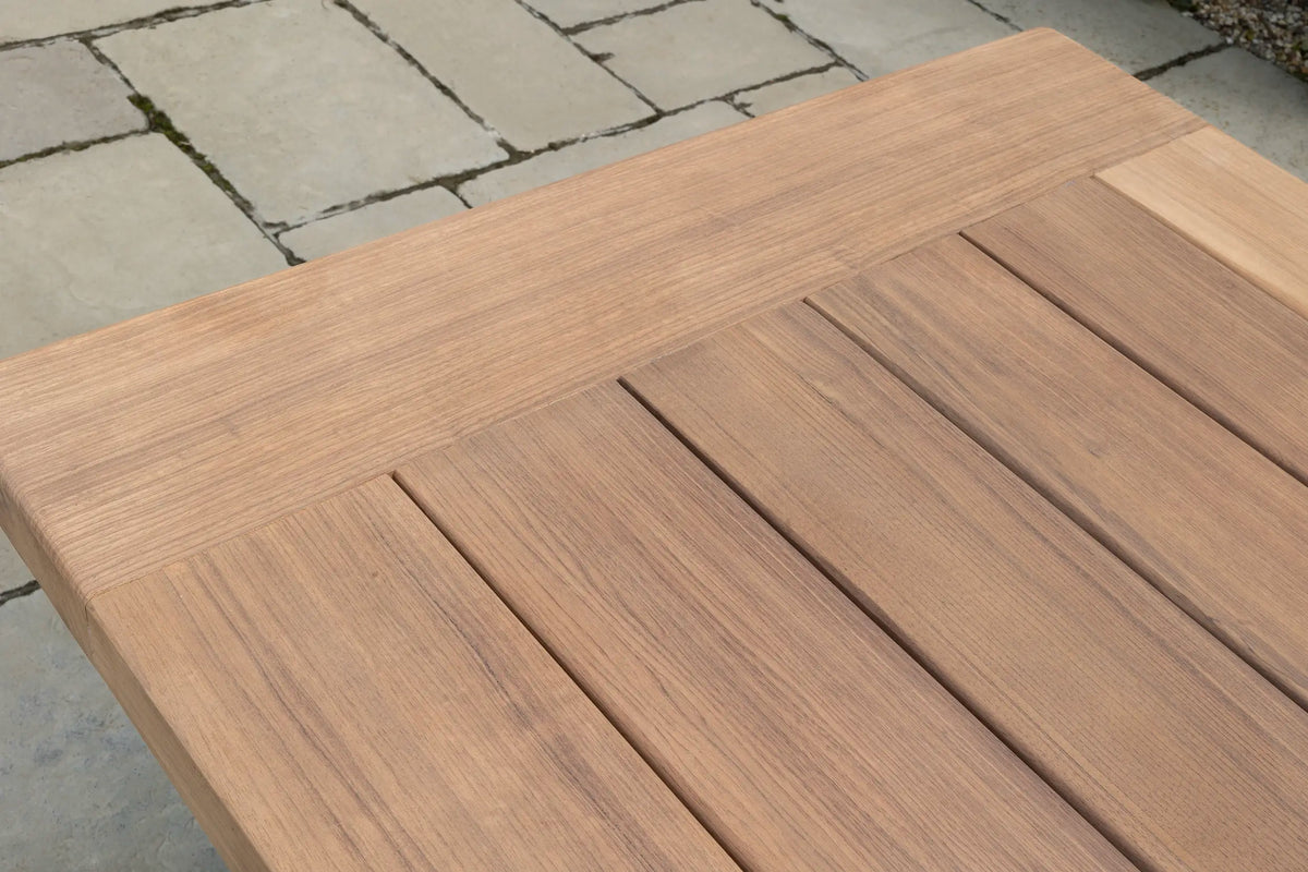 Landelijke kloostertafel voor buiten T22 gemaakt van Fraké hout