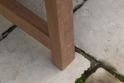 Gartentisch aus Holz – Tischplatte 6cm stark – Klostertisch – T22