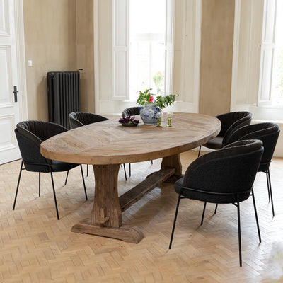 Ovale eiken Kloostertafel gemaakt in Nederland