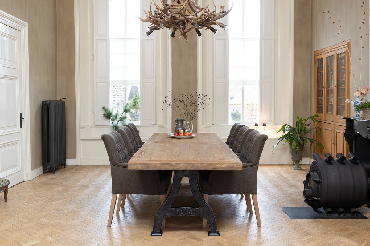 Esstisch Industrial style aus alter Eiche nach maß – DT27