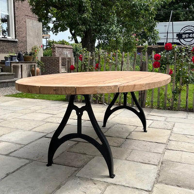 Industrie design ovaler Gartentisch aus Teakholz mit Eisen Tischbeinen – T16