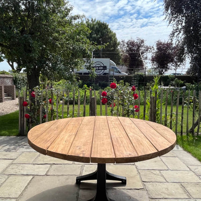 Industrie design runder Gartentisch aus Teakholz mit Eisen Tischbeinen – T18