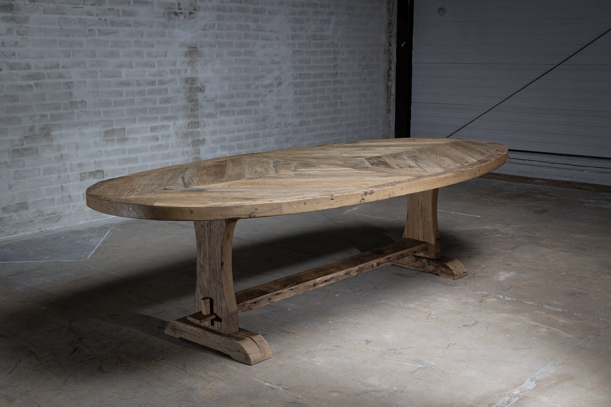 Alte Eiche Klostertisch oval – Annecy Landhausstil – H032