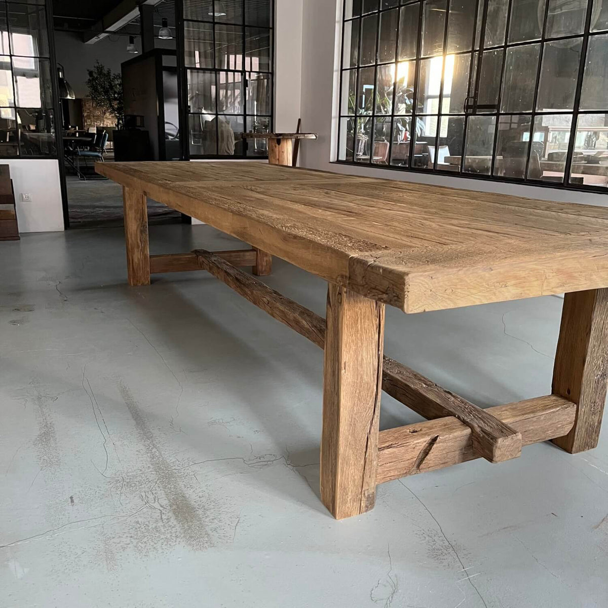 Robuster Klostertisch Ulm – Altholz Eiche 7cm – Z027