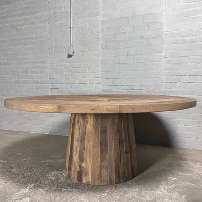 Runder Eichen Esstisch mit konischem Tischbein – Landhausstil – Z029