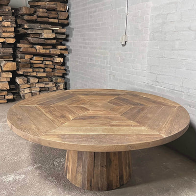 Runder Eichen Esstisch mit konischem Tischbein – Landhausstil – Z029