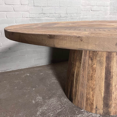 Runder Eichen Esstisch mit konischem Tischbein – Landhausstil – Z029