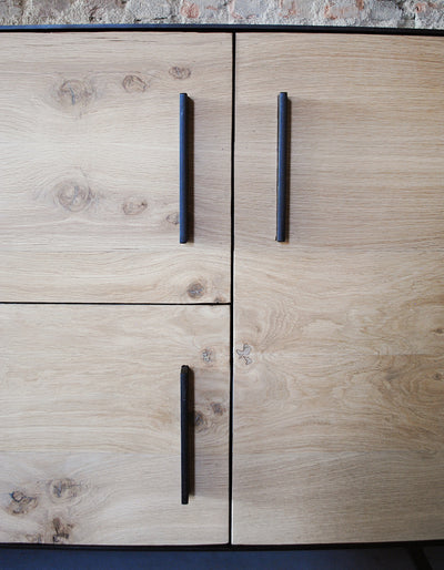 Credenza | Kommode, Altholz Eiche kombiniert mit Stahl