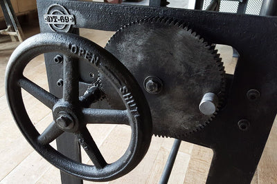 Industriedesign Tischgestell höhenverstellbar separat – DT03-LOS