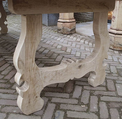 Esstisch aus Eichenholz im Hacienda-Stil – G005