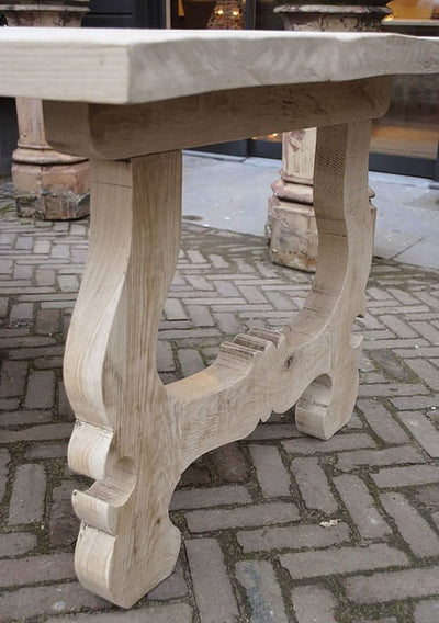 Esstisch aus Eichenholz im Hacienda-Stil – G005