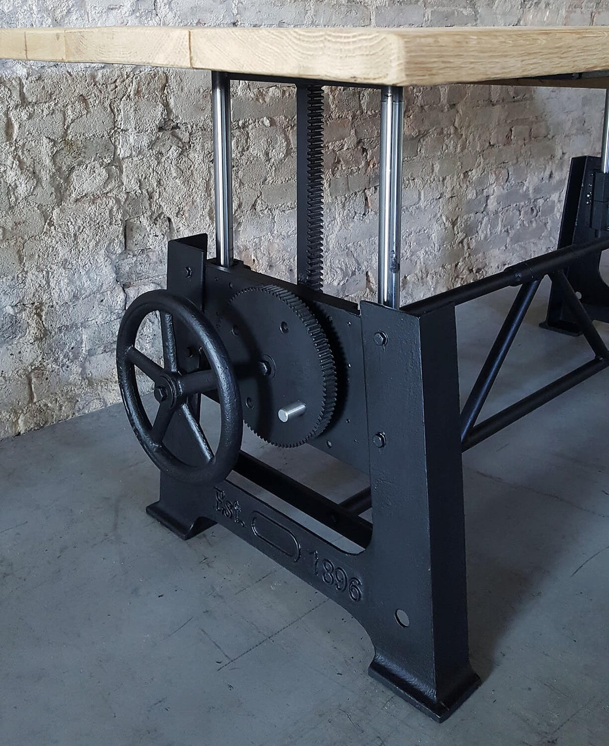 in Höhe verstellbare Industrie Design Couchtisch – DT25